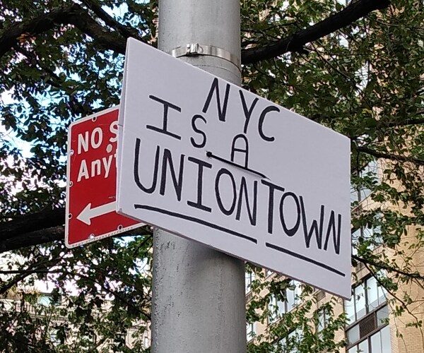 signage relating to labor unions