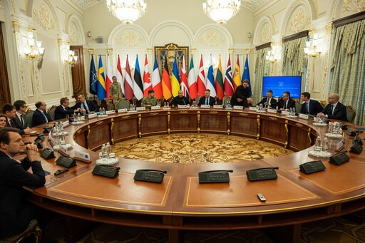 European Security Advisers Discuss Peace Proposals in Ukraine Ahead of Leaders' Summit