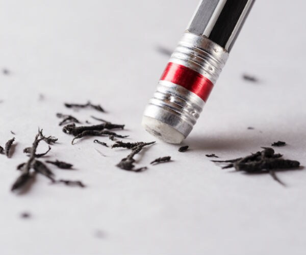 WSJ: Wells Fargo Fires Bankers After Probe of Doctored Expense Receipts