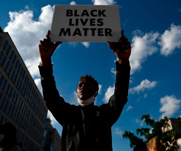 CBS Survey: 60 Percent Agree With Ideas Expressed by BLM