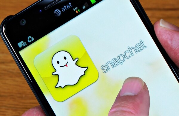 Snapchat Emerges As Key Portal for 2016 Messaging