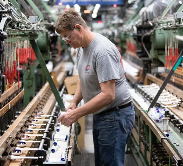 US Manufacturing Output Accelerates in February