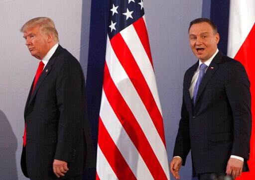 Rights Groups Criticize Trump for Inviting Polish President