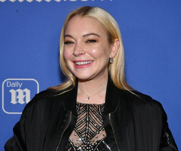 Lindsay Lohan's #MeToo Opinion That Women 'Look Weak' Sparks Outrage