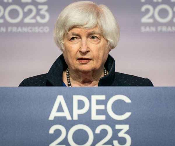 Yellen Disagrees With Moody's Outlook on US Debt