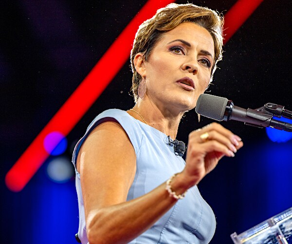 kari lake speaks at a campaign rally event