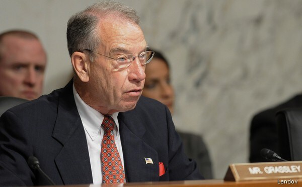 Congress Gets Perks if Members Get Obamacare Through DC Exchange