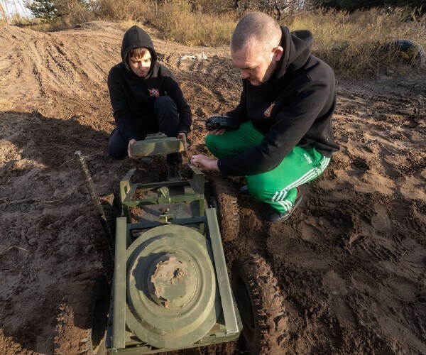 Russian Attack on Ukraine's Kharkiv Cuts Power to 30,000, Officials Say