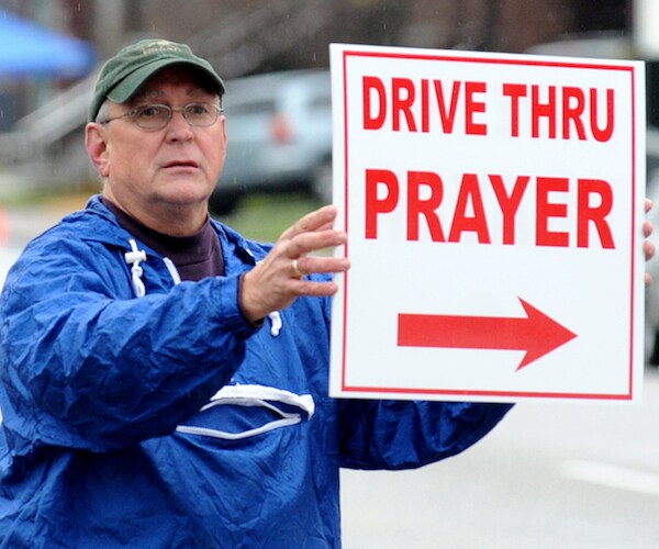 Louisiana Church Offers Drive-Thru Good Friday Prayers