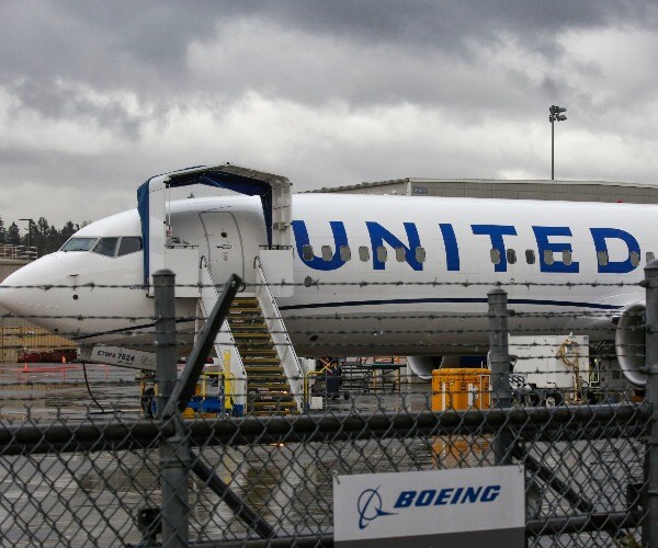 US Treasury Starts Distributing $15B in Payroll Aid to Airlines