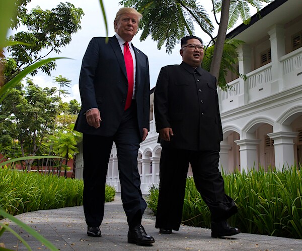 CNN: WH Expects 200 Sets of Troop Remains From NKorea Soon