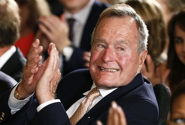 George HW Bush Tells Donors Jeb Is a 'Tested and Gracious Leader'