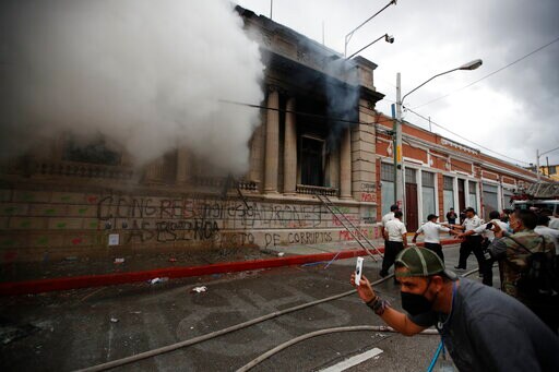 Protesters Burn Part of Guatemala's Congress Building