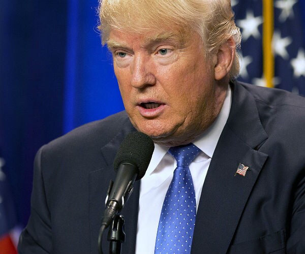 Trump Tweets Story Stating Obama Supports ISIS