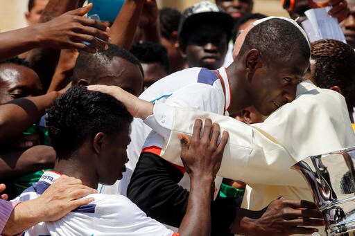 The Latest:  Hungary to Close Its Largest Migrants Center