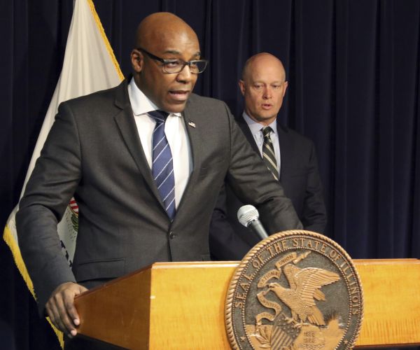 prosecutors asked illinois' highest court to review the sentence of the police officer who fatally shot laquan mcdonald.