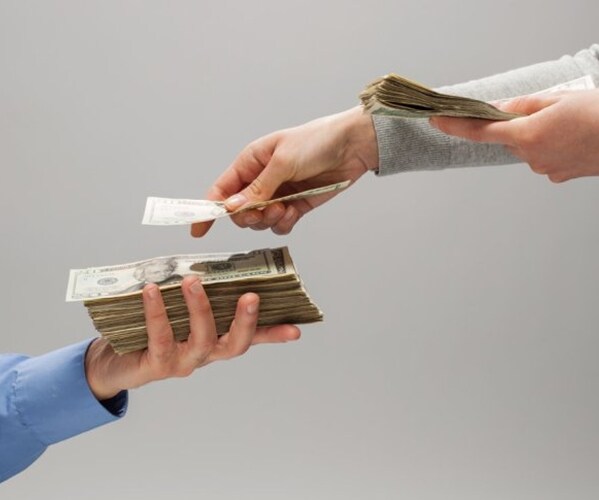 Buffett: $100 Billion Has Been Wasted on Investment Fees