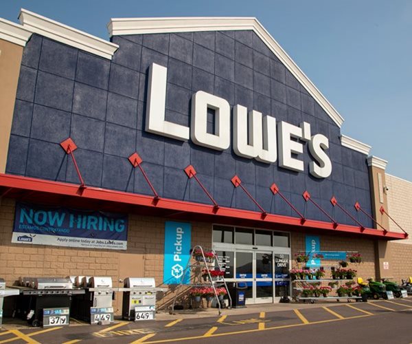 Lowe's Cuts Forecasts as Home Improvement Falters