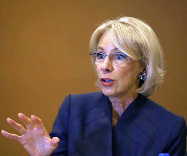 us secretary of education betsy devos