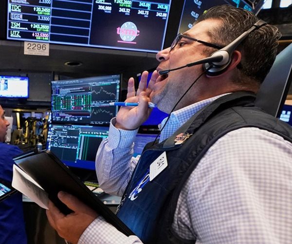 Insider Selling Reveals Fallacy of Buyback Theory