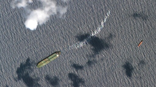 Satellite Images Show US-pursued Iran Tanker Still off Syria