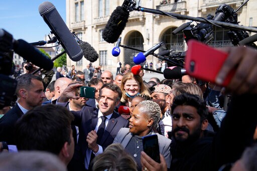 European Leaders Back Macron as French Campaign Nears End