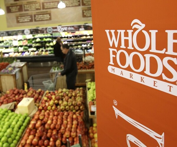 Jana Partners Raises Whole Foods Stake, Looks to Shake Up Board