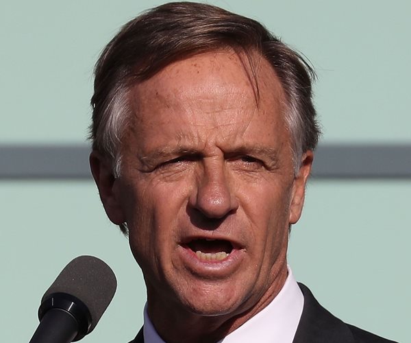 Tennessee Gov. Haslam Grants Clemency to Woman Convicted of Murder as Teen