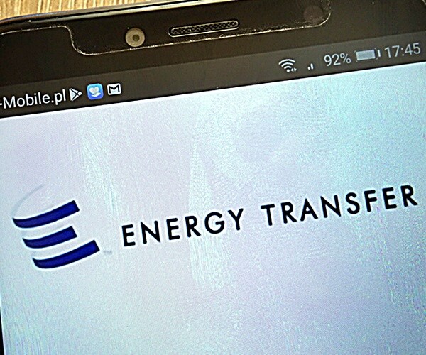 energy transfer equity logo displayed on a modern smartphone