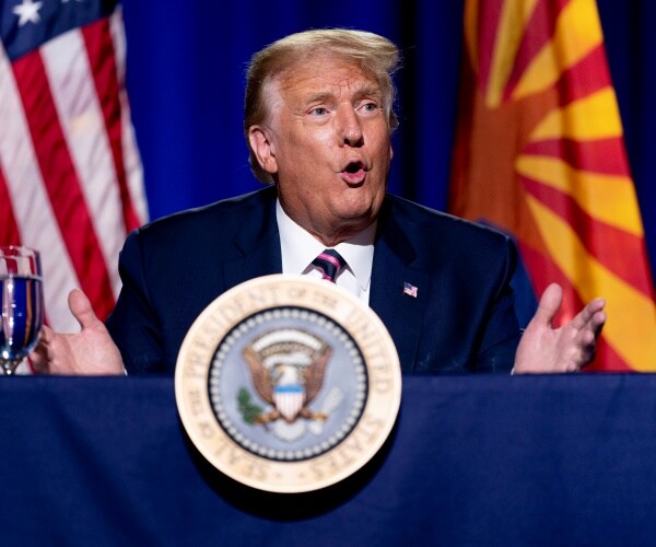 donald trump speaks at campaign event