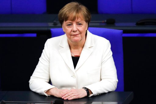 Merkel Heading to France for Talks with Macron on EU Reforms