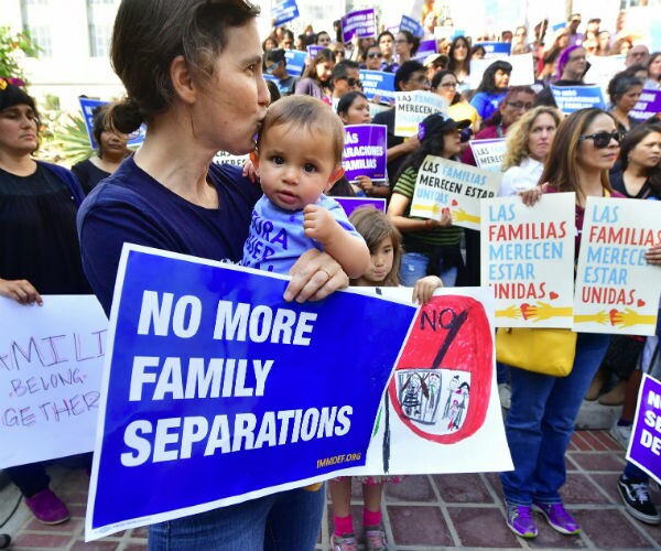 Report: US Was Separating Migrant Families in 2016 and 2017