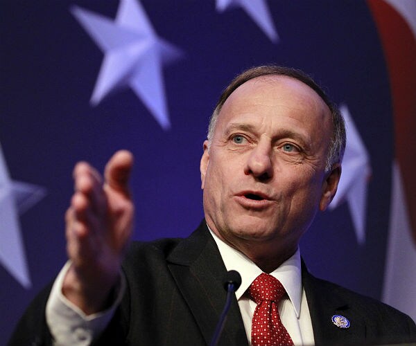 Rep. Steve King: GOP Calling for Roy Moore to Drop Out Are Anti-Trump