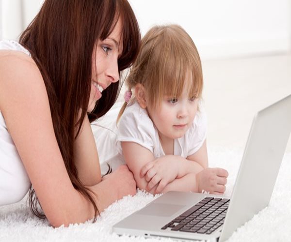 Stress, Finances Boost Single Working Moms' Heart Risks