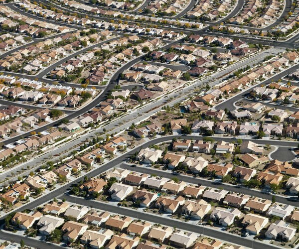 Mid-America Agrees to Buy Post Properties for About $3.9 Billion