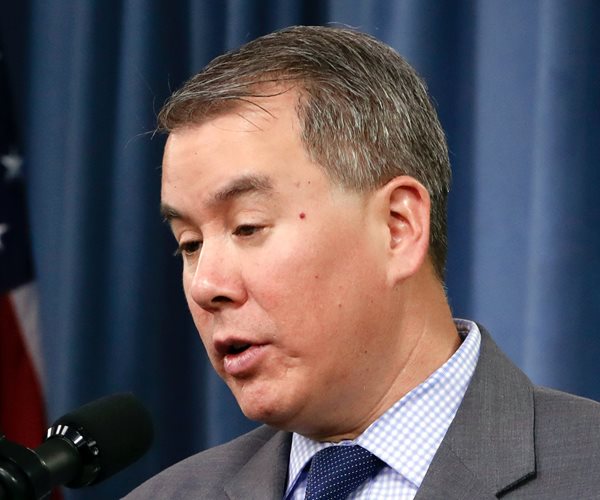 Trump Ousts Top Pentagon Adviser on Ukraine Aid