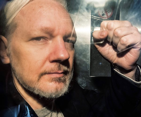 WikiLeaks: Assange Too Ill for Court Hearing
