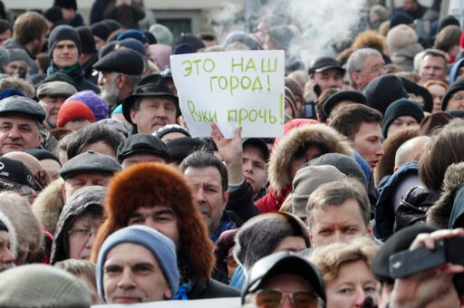 Russians Protest Handing St. Isaac's to Orthodox Church