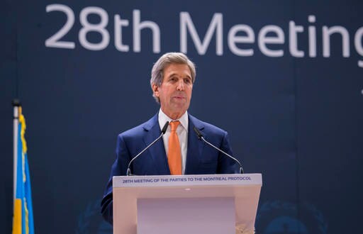 Before Syria Talks, Kerry Visits Rwanda's Genocide Memorial