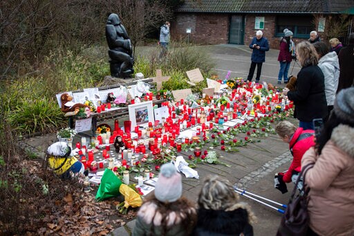 3 Women Investigated for Causing Deadly Blaze at German Zoo