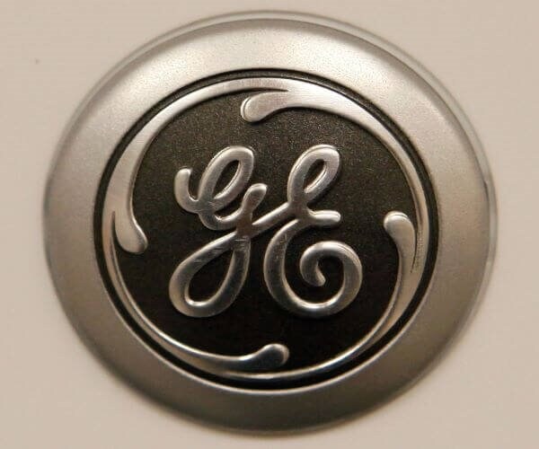 GE Raises Profit Outlook Even as Economic Risks Mount