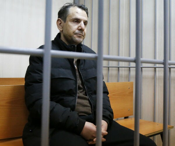 Kremlin Dismisses Accusations Over Journalist Knife Attack