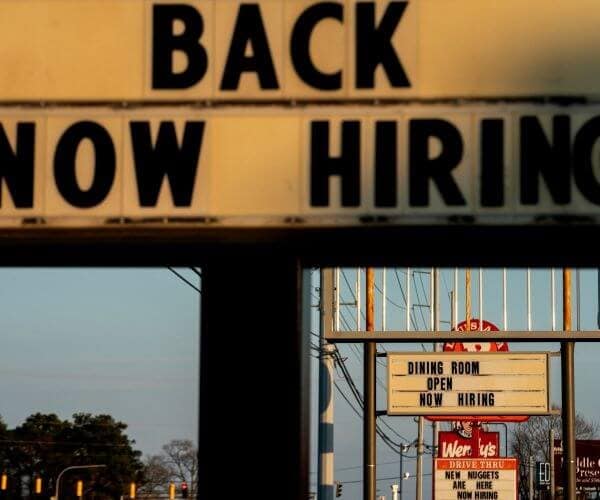 Fewer Americans File for Jobless Claims