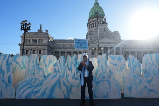 Argentina Approves Milei's Bill That Eases Protections for Glaciers Despite Environmental Backlash