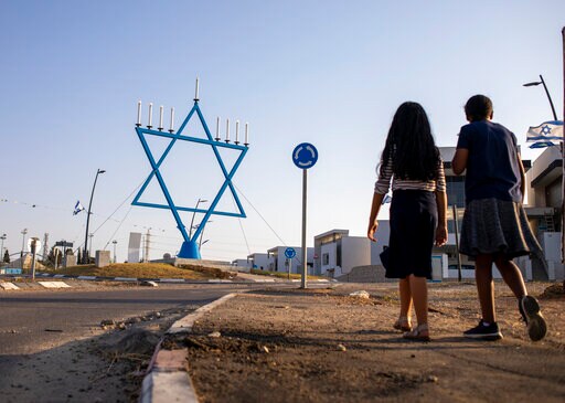 Despite Calm, Israeli Town Copes with Scars of Rocket Fire