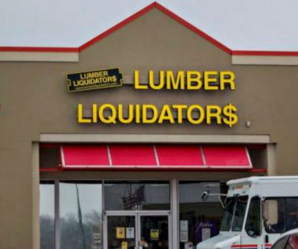 Lumber Liquidators Plunges After CDC Raises Flooring Cancer Risk