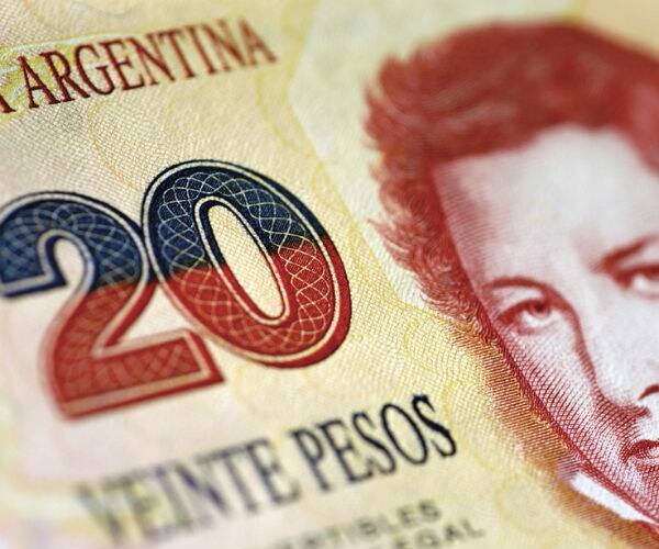 Argentina Set for Bond Market Return 15 Years After Defaulting