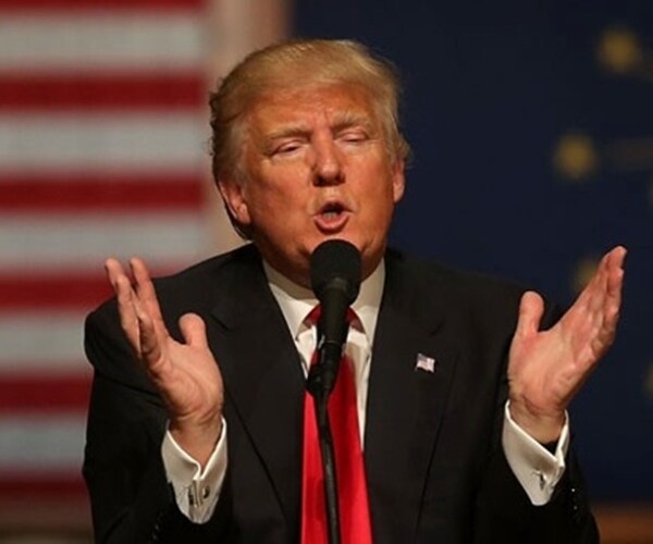 Global Investors Turn Wary as Brexit, Trump Uncertainty Grows