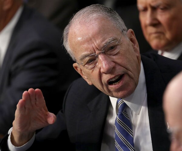 Grassley Predicts Kavanaugh Vote by End of Month