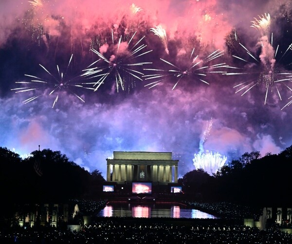 Poll: Most Think COVID Risk 'Small' for Independence Day Gatherings